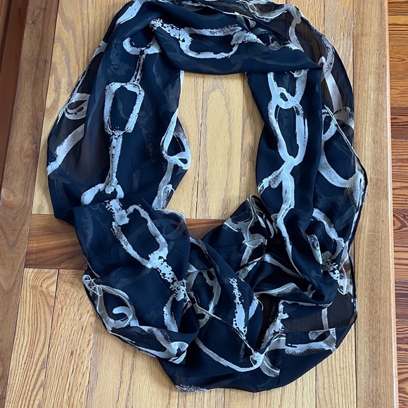 Susan Graver Infinity Scarf Black Brown Cream Chain Print Sheer Fall Accessory - Picture 1 of 6